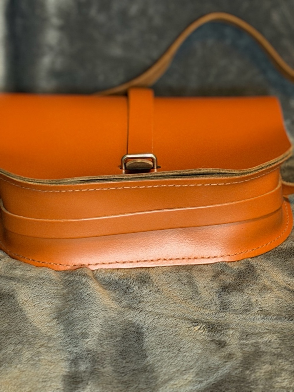 The Cambridge Satchel Company Tan Leather Accent Bag - Picture 8 of 8